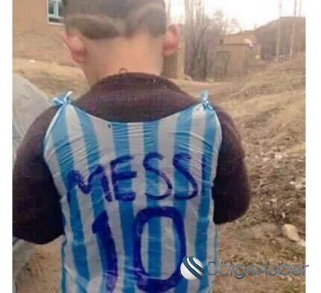 Messi bu uşağı axtarır - FOTO