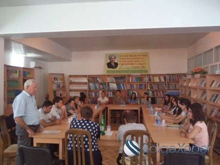  Bərdədə “Kitabxanaların ictimai həyatda rolu” adlı oxucu konfransı-FOTO