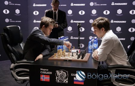 Maqnus Karlsen öz ad günündə yenidən şahmat üzrə dünya çempionu oldu