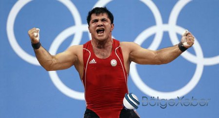 Azərbaycan ağırlıqqaldıranı Olimpiya medalından məhrum edilib