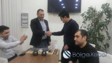 "Bölgə TV” nin əməkdaşı "İlin mətbuat işçisi və mənəvi dostu"diplomu ilə təltif olunub-FOTO