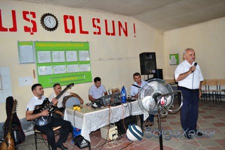 Bərdədə Qurban bayramı ilə əlaqədar hərbi hissələrdə konsert proqramları təşkil edilib-FOTO