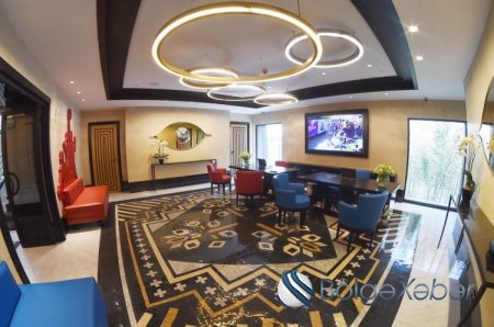 Prezident İlham Əliyev Bakıda otel açılışında iştirak edib-FOTO