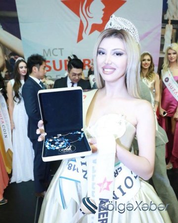 Azərbaycanlı qız dünyanın üç ən gözəl qızından biri oldu-FOTO