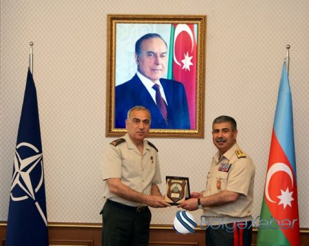 Zakir Həsənov NATO generalları ilə görüşdü