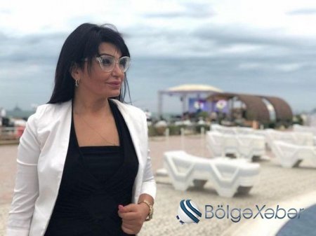 Tanınmış azərbaycanlı jurnalisti üç kişi ilə hotelə buraxmadılar - FOTO
