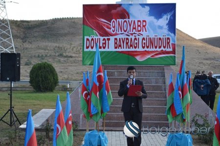 Hacıqabulda 9 noyabr Azərbaycan Respublikasının Dövlət bayrağı gününə həsr olunmuş rayon tədbiri keçirildi