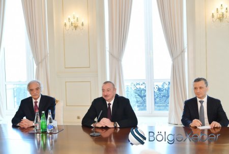 Prezident İlham Əliyev Valentina Matviyenkoya “Dostluq” ordenini təqdim edib