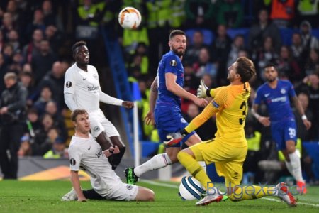 UEFA Avropa Liqası: “Çelsi” “Ayntraxt”ı məğlub edərək finala vəsiqə qazanıb