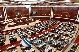 Milli Məclis parlamentin buraxılması ilə bağlı məsələyə “HƏ” dedi