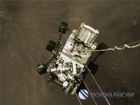NASA “Perseverance” kosmik aparatının Marsdan göndərdiyi fotoları YAYDI