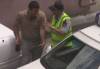 Yol polisi sürücüdən pul alır-Video