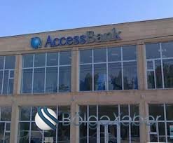 Ucar sakini AccessBankın yerli filialını qanunsuzluqda ittiham edir-ŞİKAYƏT