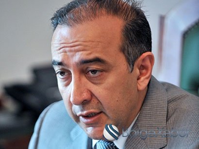 Bahalı və keyfiyyətsiz dərmanların arxasındakı isim - Elsəvər Ağayev