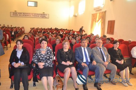 Hacıqabulda “Məktəbimizi tanıdaq” devizi altında konsert proqramı olub-FOTOLAR