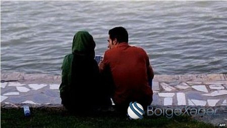 İranda tanışlıq saytı açıldı – FOTO