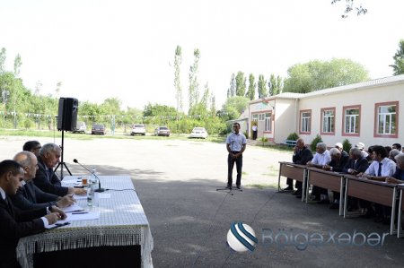 Füzulinin icra başçısı səyyar qəbul keçirdi- Fotolar Füzulinin icra başçısı səyyar qəbul keçirdi- Fotolar