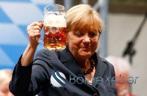 Angela Merkel: “Bir dəfə o qədər içmişdim ki…” FOTOLAR