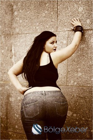 Rusiyanın böyük bədən ölçülü məşhur seksual modeli:" İndi 85 kiloqramam” -FOTOLAR