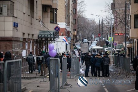 Moskvadakı Türkiyə səfirliyinə hücum oldu - FOTOLAR