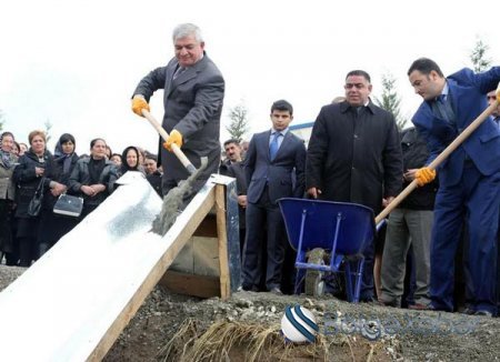 Ağcabədidə müəllimlər yeni ili boş süfrədə qarşılayacaq... - Başçıdan narazılıq var...