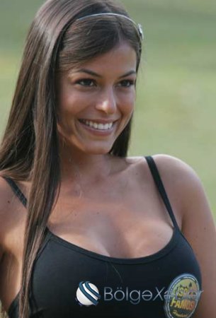 İtaliyalı porno-aktrisa futbol klubunun direktoru oldu-FOTO