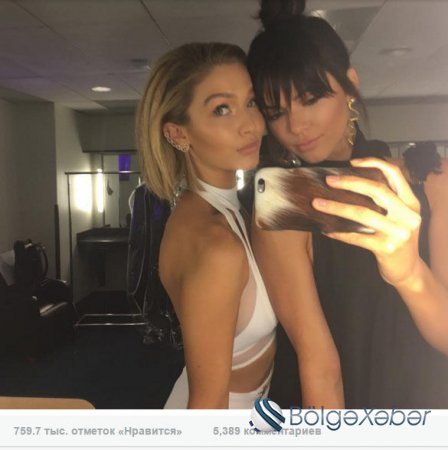 Selfi kraliçaları: Modellər İnstagram-da nə qədər qazanırlar? - FOTO