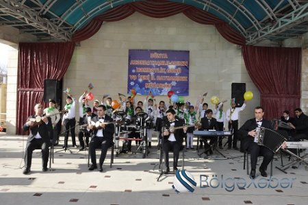 Bərdədə bayram tədbiri keçirilib-FOTO