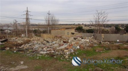 İcra başçısı 40-a yaxın ailəni məhkəməyə verəcək-FOTOLAR İcra başçısı 40-a yaxın ailəni məhkəməyə verəcək-FOTOLAR