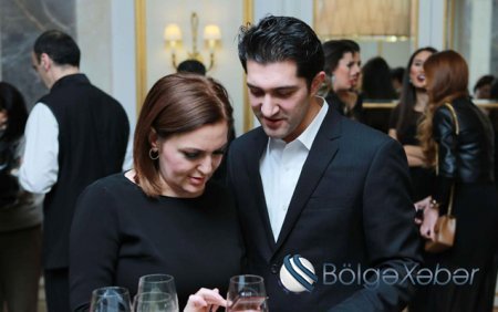 Sevda Ələkbərzadə boşanır - FOTOLAR Sevda Ələkbərzadə boşanır - FOTOLAR