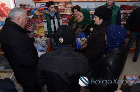 Füzuli rayonunda bayram günlərində istehlak bazarına nəzarət gücləndirilmişdir-FOTOLAR Füzuli rayonunda bayram günlərində istehlak bazarına nəzarət gücləndirilmişdir-FOTOLAR