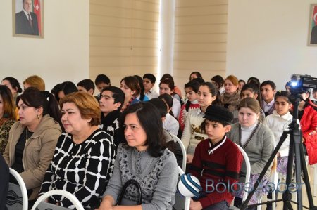 Hacıqabulda “20 Yanvar-Azərbaycan tarixinin qanlı yaddaşı” adlı tədbir keçirilib Hacıqabulda “20 Yanvar-Azərbaycan tarixinin qanlı yaddaşı” adlı tədbir keçirilib