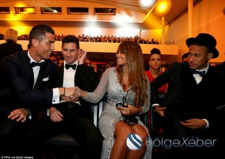 Ronaldo: “Messi mənə maaş verməlidir” (FOTO)