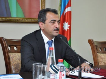 Qorxmaz Hüseynov pulları ölkədən çıxarır - İDDİA