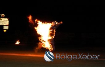 Banka borcu olan şəxs özünü yandırdı – BAKIDA