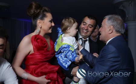 Aygün Kazimova nazir oğlu ilə sevgili imiş... - VİDEO.FOTO