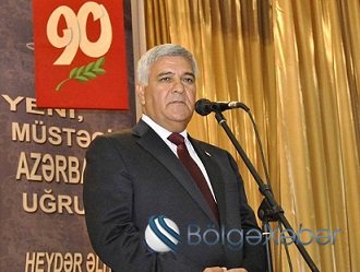 Sabirabad icra başçısı Göyçayda oğluna villa tikdirir-FOTOLAR