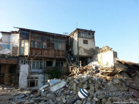"Başçı deyir, paltarını, sənədini götür, çıx”-FOTO
