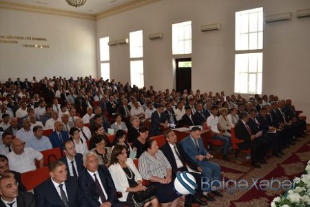 Bərdədə müşavirə keçirilib-FOTO Bərdədə müşavirə keçirilib-FOTO