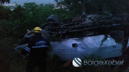 Xızıda müəllimləri daşıyan avtobus aşdı: 3 ölü, 21 yaralı ( FOTO, VİDEO)