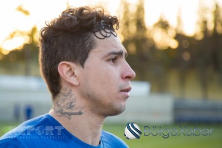 “Qarabağ”ın məşhur futbolçusu Reynaldo qəza törətdi – FOTO “Qarabağ”ın məşhur futbolçusu Reynaldo qəza törətdi – FOTO