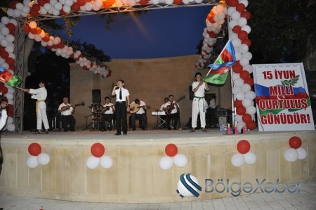 Bərdədə “Milli Qurtuluş günü” münasibəti ilə konsert verilib-FOTO
