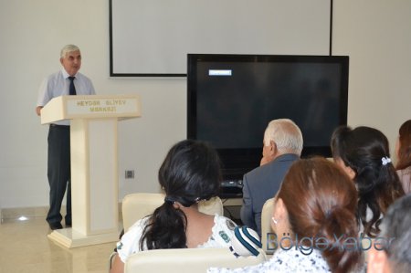 Hacıqabulda “Dini radikalizmə qarşı mübarizə” mövzusunda tədbir keçirildi Hacıqabulda “Dini radikalizmə qarşı mübarizə” mövzusunda tədbir keçirildi