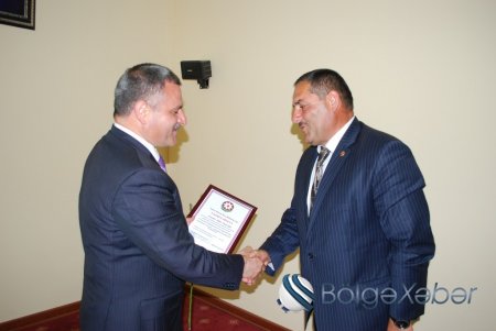 Tərtərdə dövlət qulluqçularının peşə bayramı qeyd edildi - FOTOLAR Tərtərdə dövlət qulluqçularının peşə bayramı qeyd edildi - FOTOLAR