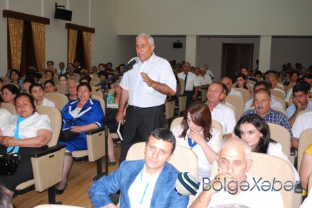 Tərtərdə Tərtər, Ağdam, Ağcabədi, Laçın, Füzuli, Xocavənd rayonlarının təhsil işçiləri ilə görüş keçirildi Tərtərdə Tərtər, Ağdam, Ağcabədi, Laçın, Füzuli, Xocavənd rayonlarının təhsil işçiləri ilə görüş keçirildi