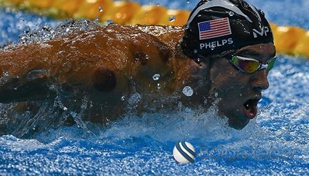 Amerikalı üzgücü Maykl Felps Olimpiya Oyunlarının  20 qat çempionu olub-Medaldan doymur