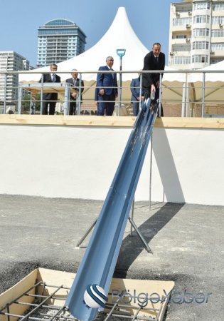 Prezident İlham Əliyev “Sovetski”də yol-nəqliyyat infrastrukturunun təməlini qoyub-FOTO