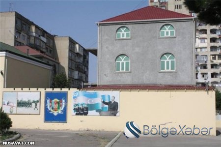 İcra başçısı məktəbin həyətini villa tikilməsi üçün satdı - FOTOLAR İcra başçısı məktəbin həyətini villa tikilməsi üçün satdı - FOTOLAR