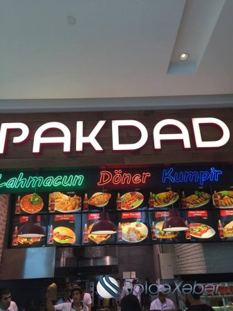 Gənclik Mall-da müştəriləri belə aldadırlar - FOTOFAKT Gənclik Mall-da müştəriləri belə aldadırlar - FOTOFAKT