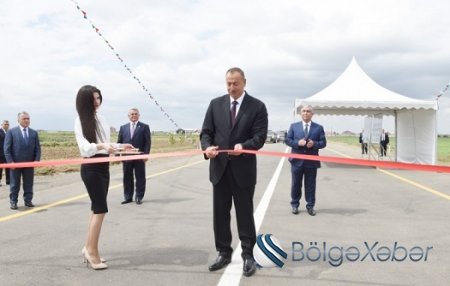 Prezident İlham Əliyev Biləsuvarda avtomobil yolunun açılışında iştirak edib